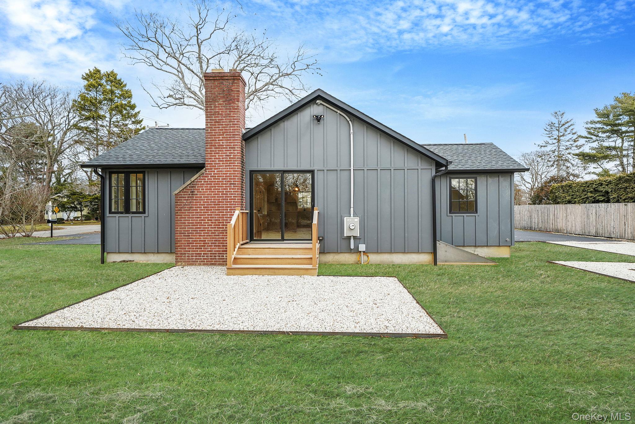 #6 photo, 23 Roosevelt Boulevard, East Patchogue , NY 11772