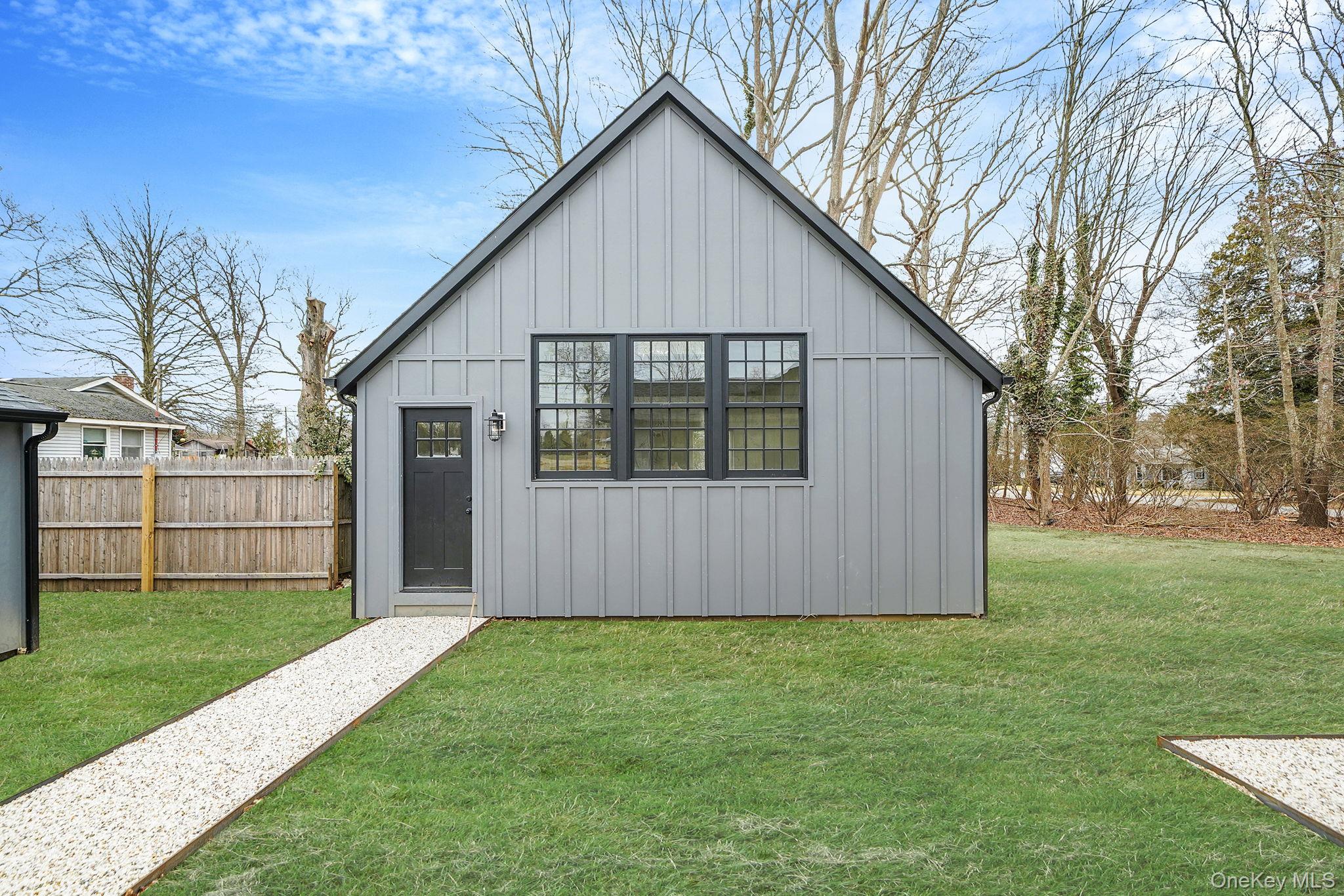 #7 photo, 23 Roosevelt Boulevard, East Patchogue , NY 11772