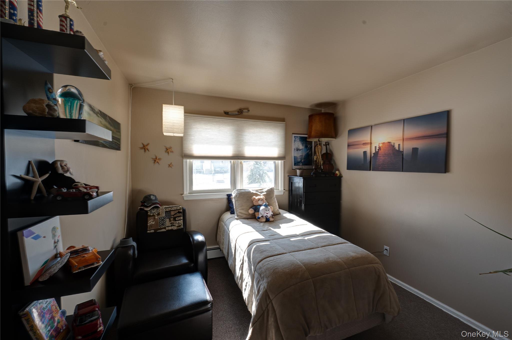 #19 photo, 221 Young Street, Саффолк ‖ West Babylon , NY 11704