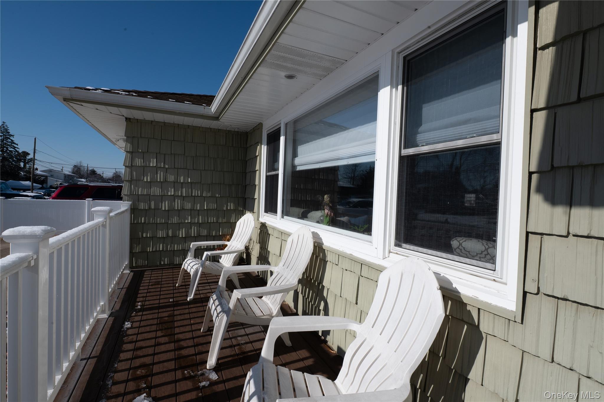 #3 photo, 221 Young Street, Саффолк ‖ West Babylon , NY 11704