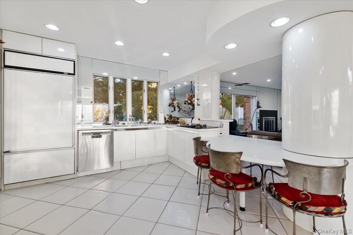 #9 photo, 3427 Carey Lane, 长岛 Baldwin , NY 11510