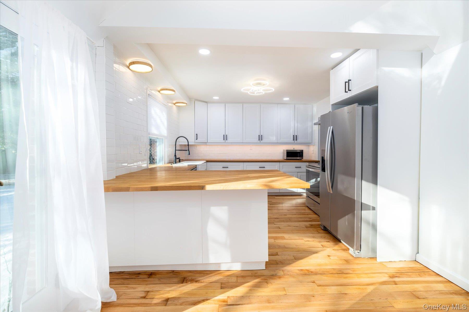 #13 photo, 5 Prospect Street, 롱 아일랜드 Glen Head , NY 11545