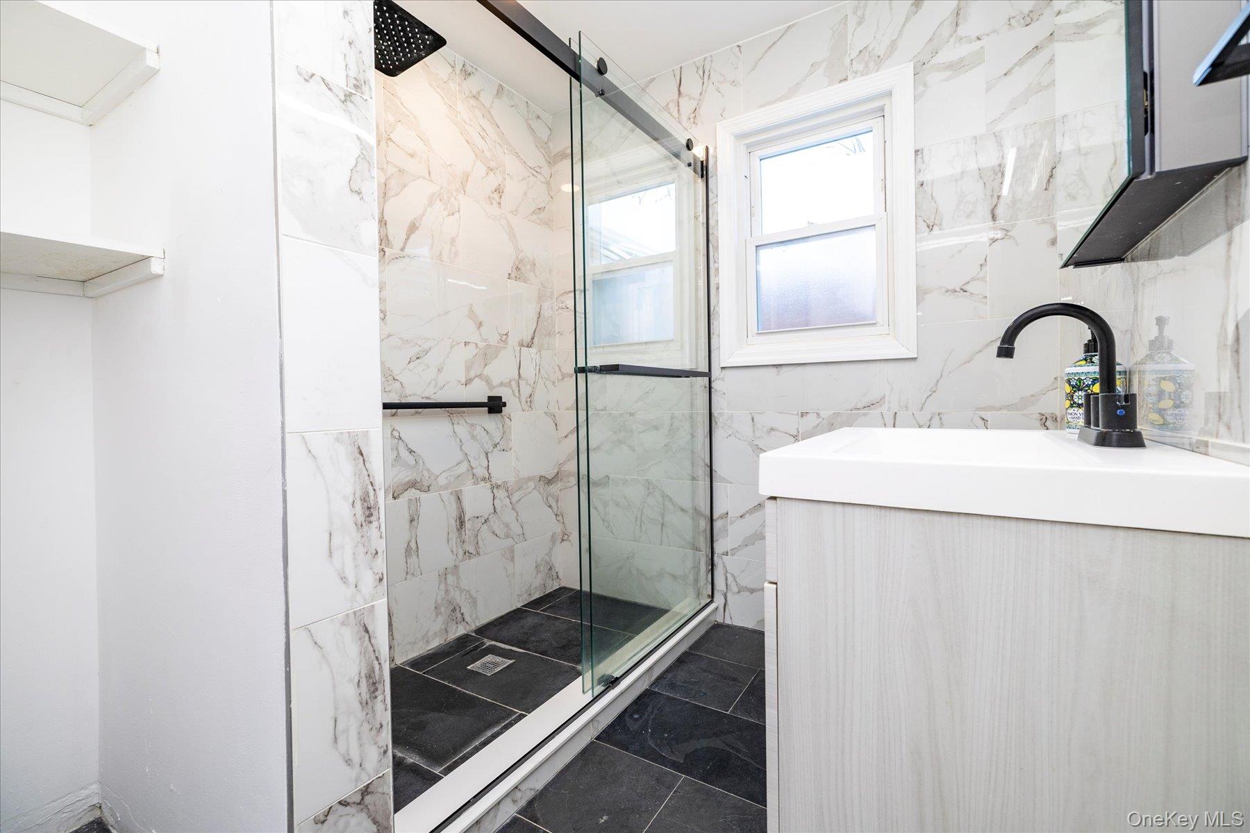 #7 photo, 5 Prospect Street, 롱 아일랜드 Glen Head , NY 11545