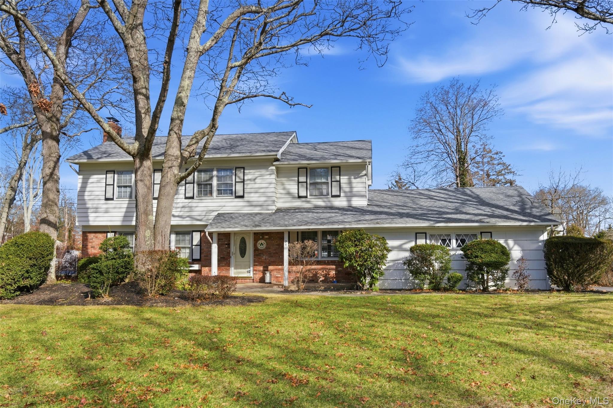 #1 photo, 24 Birchwood Drive, Саффолк ‖ Great River , NY 11739