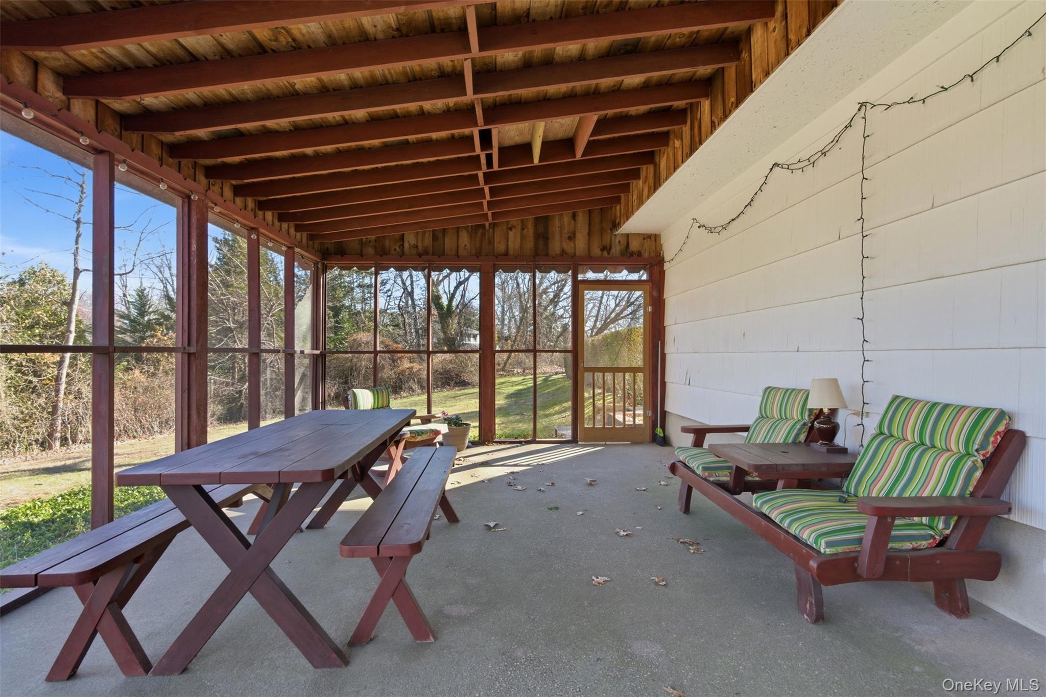 #16 photo, 24 Birchwood Drive, Саффолк ‖ Great River , NY 11739