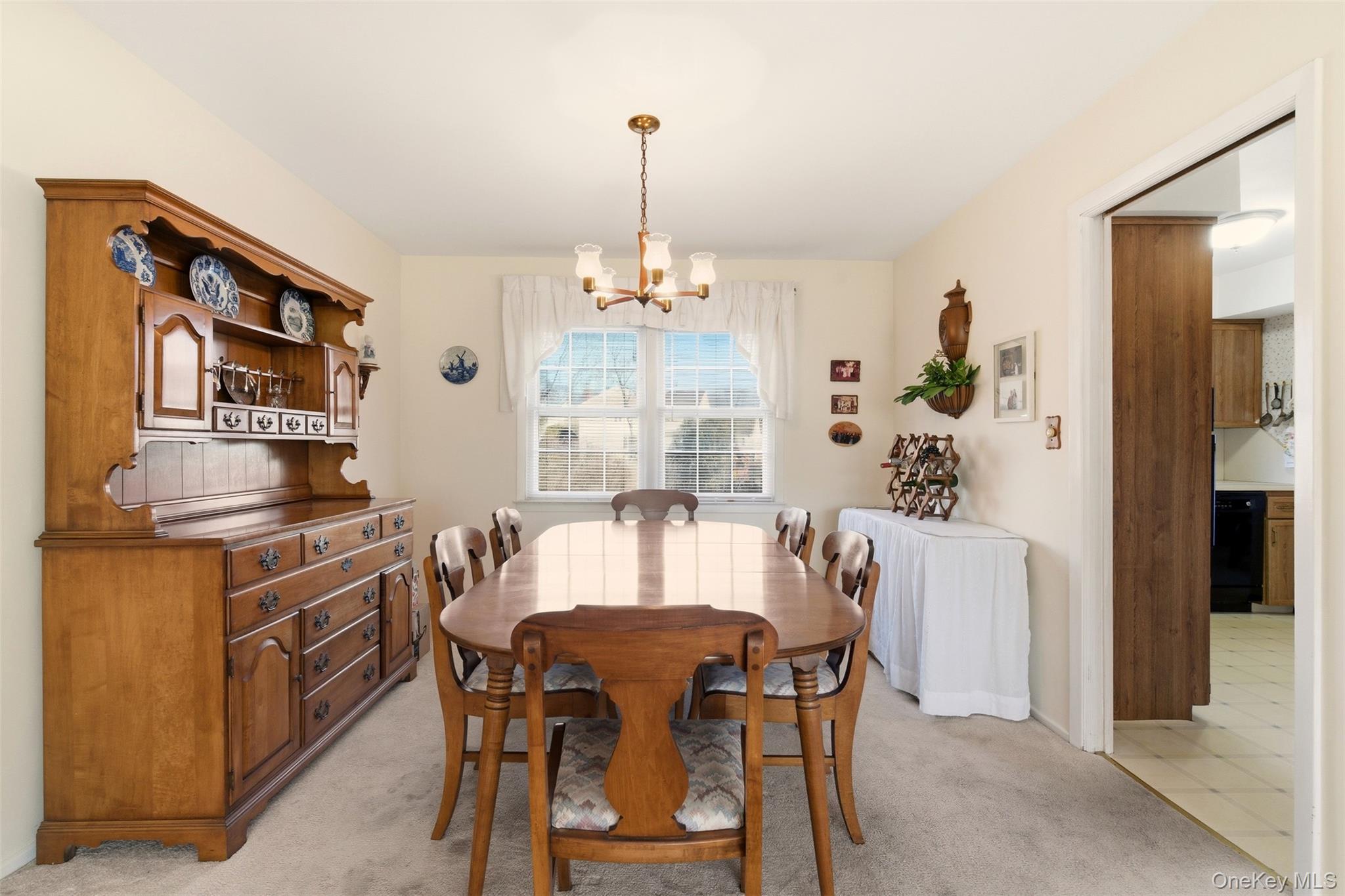 #7 photo, 24 Birchwood Drive, Саффолк ‖ Great River , NY 11739