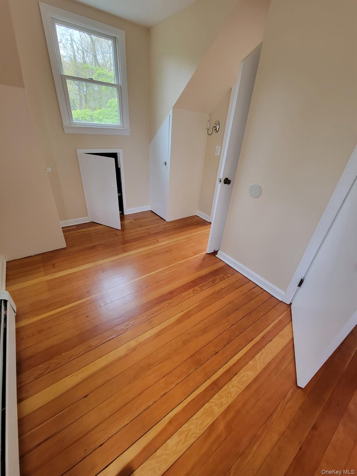 #12 photo, 144 Old Winkle Point Road, מחוז סאפוק Northport , NY 11768