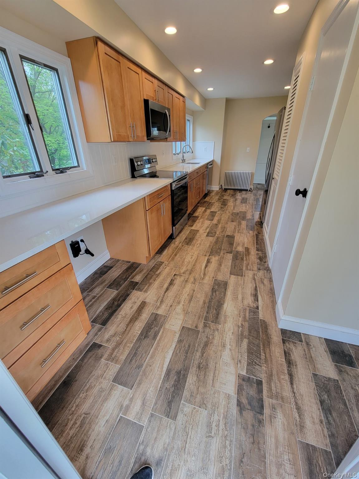 #4 photo, 144 Old Winkle Point Road, מחוז סאפוק Northport , NY 11768