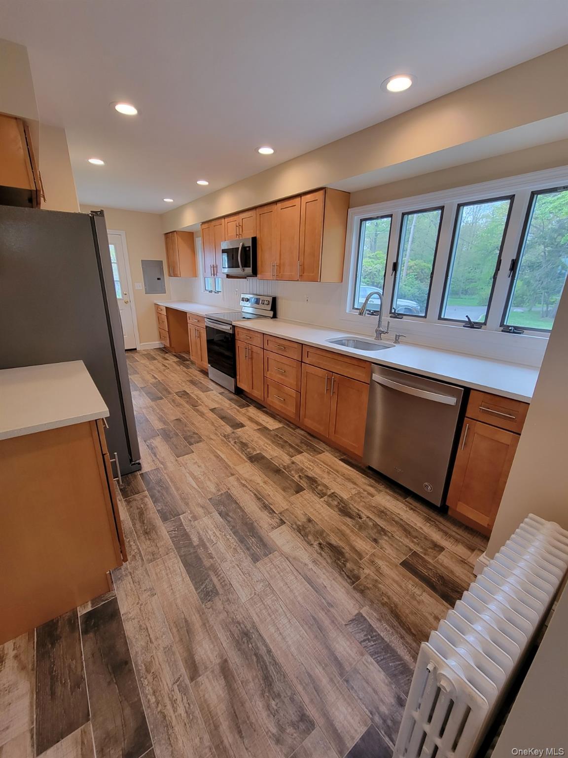 #5 photo, 144 Old Winkle Point Road, מחוז סאפוק Northport , NY 11768