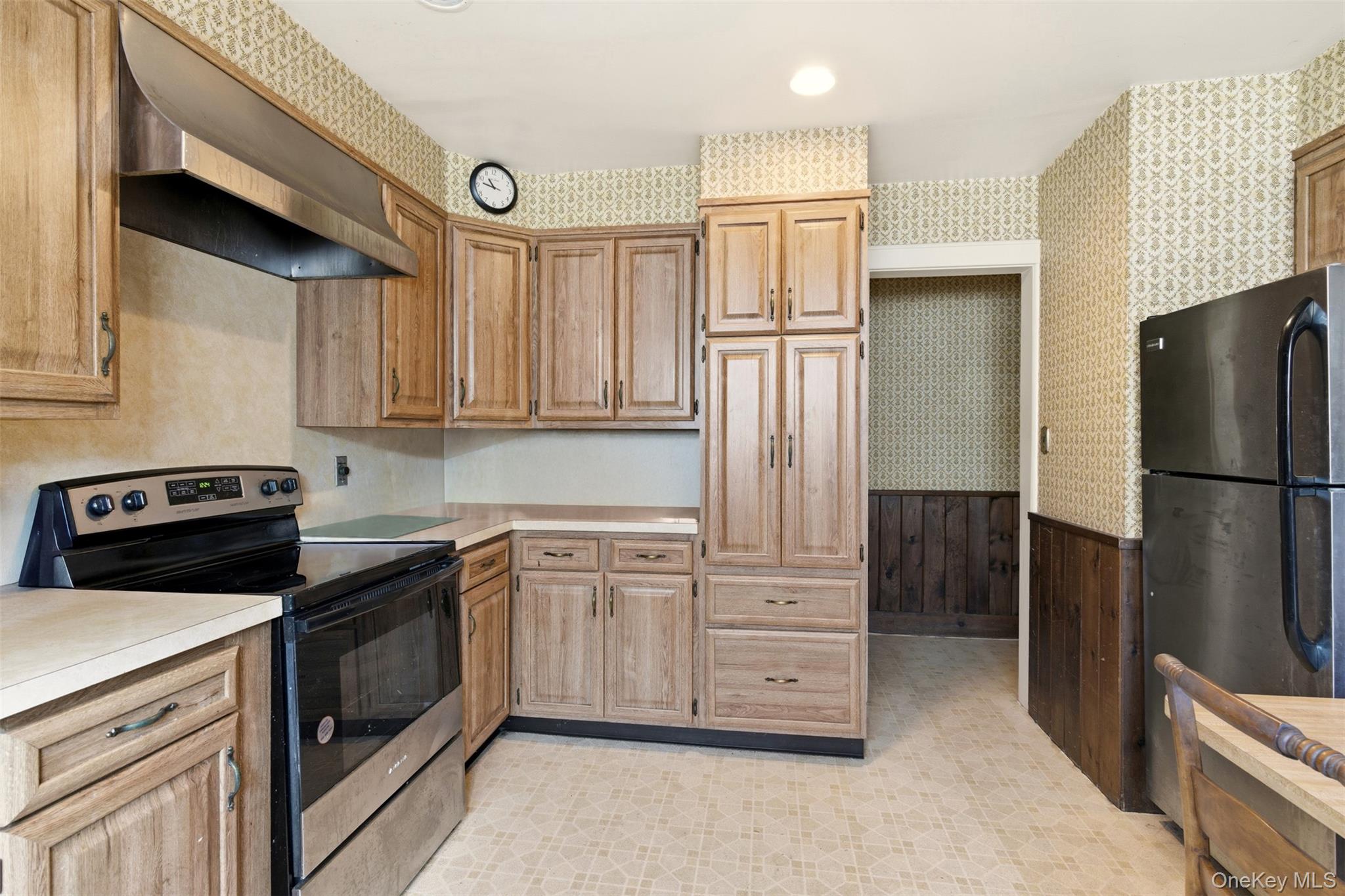 #10 photo, 54 Summit Drive, Manhasset , NY 11030