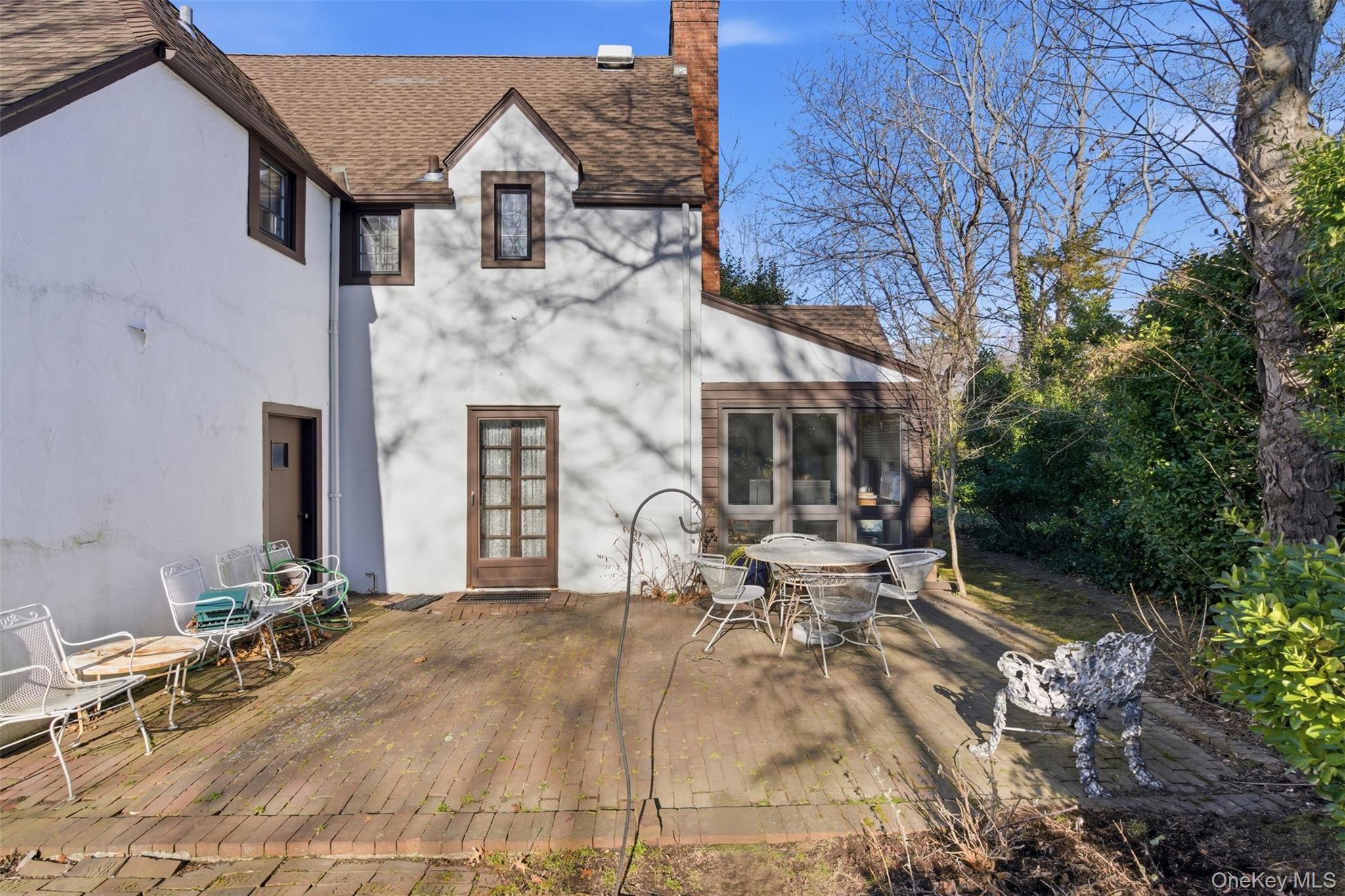 #18 photo, 54 Summit Drive, Manhasset , NY 11030