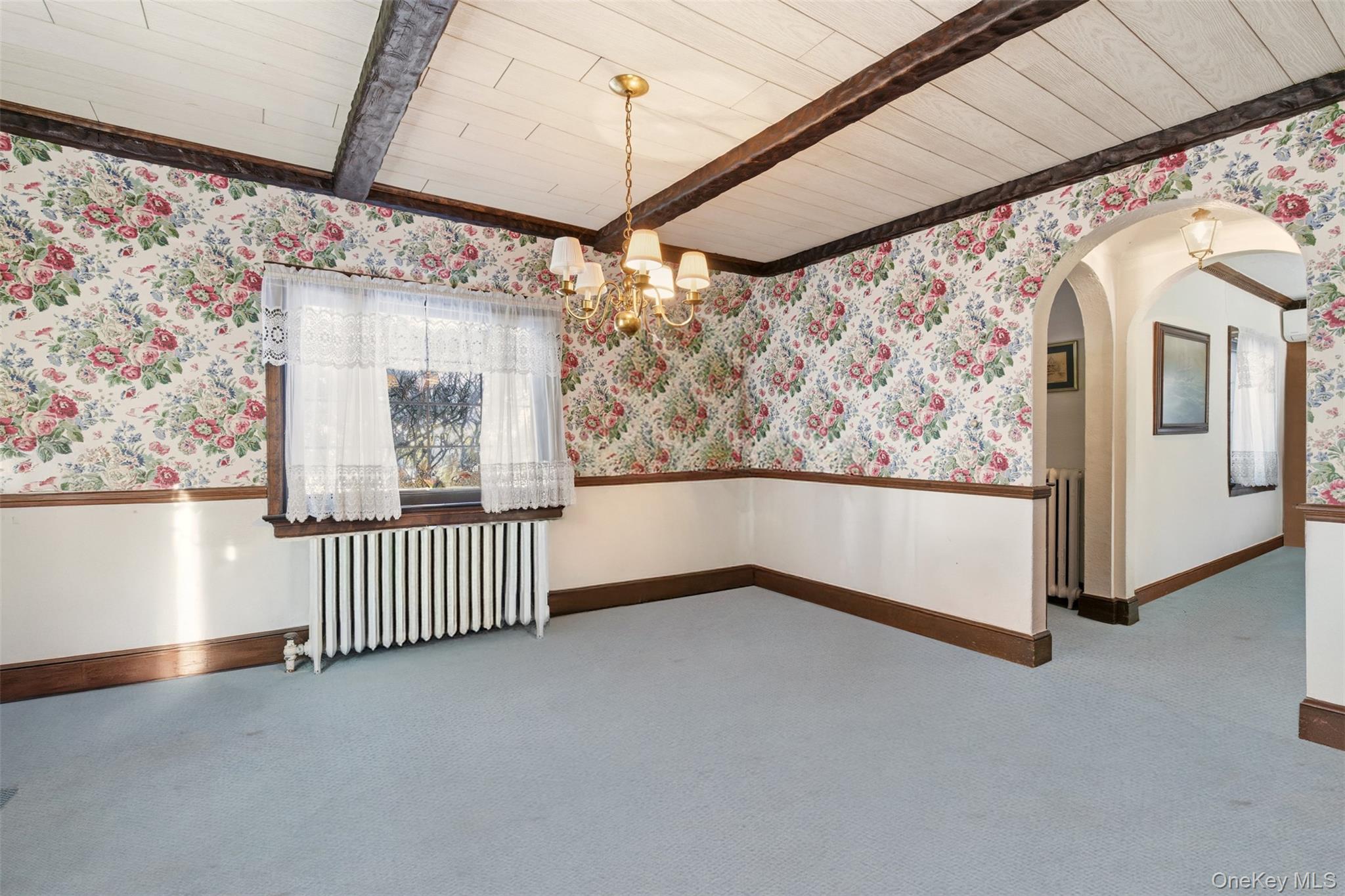 #8 photo, 54 Summit Drive, Manhasset , NY 11030