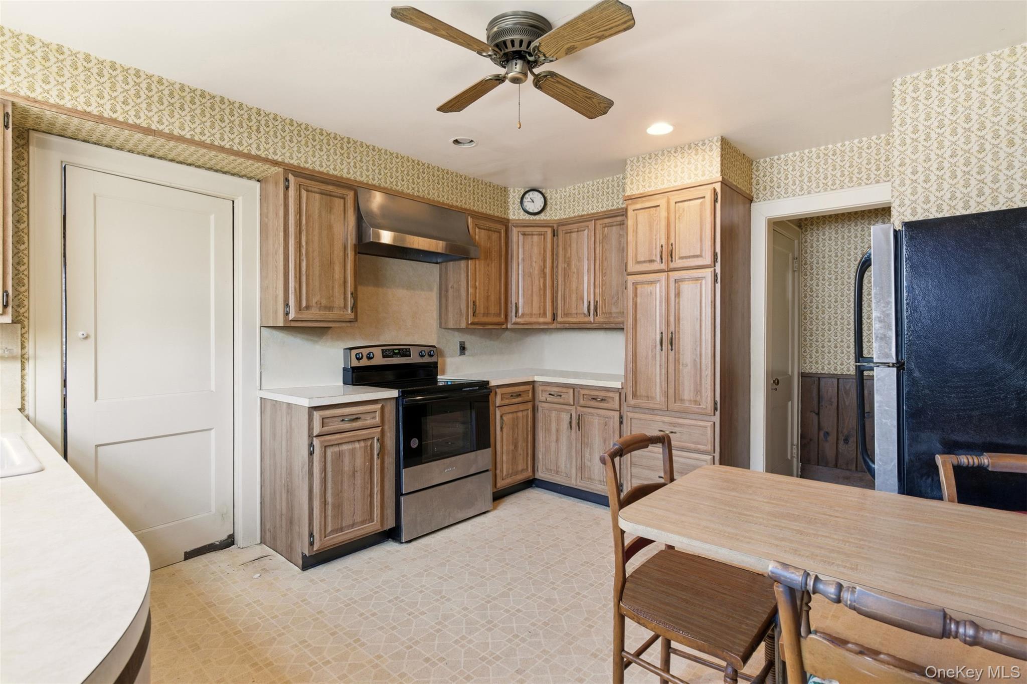 #9 photo, 54 Summit Drive, Manhasset , NY 11030