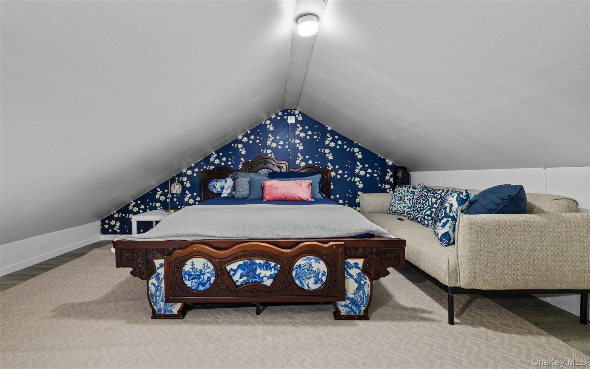 #20 photo, 194 W Neck Road, Huntington , NY 11743