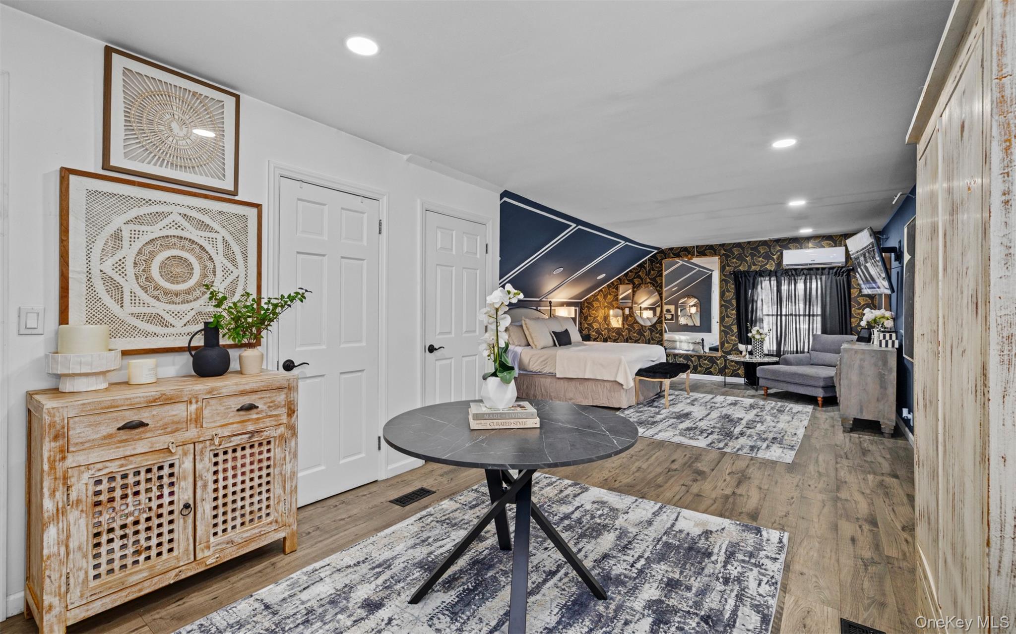 #9 photo, 194 W Neck Road, Huntington , NY 11743