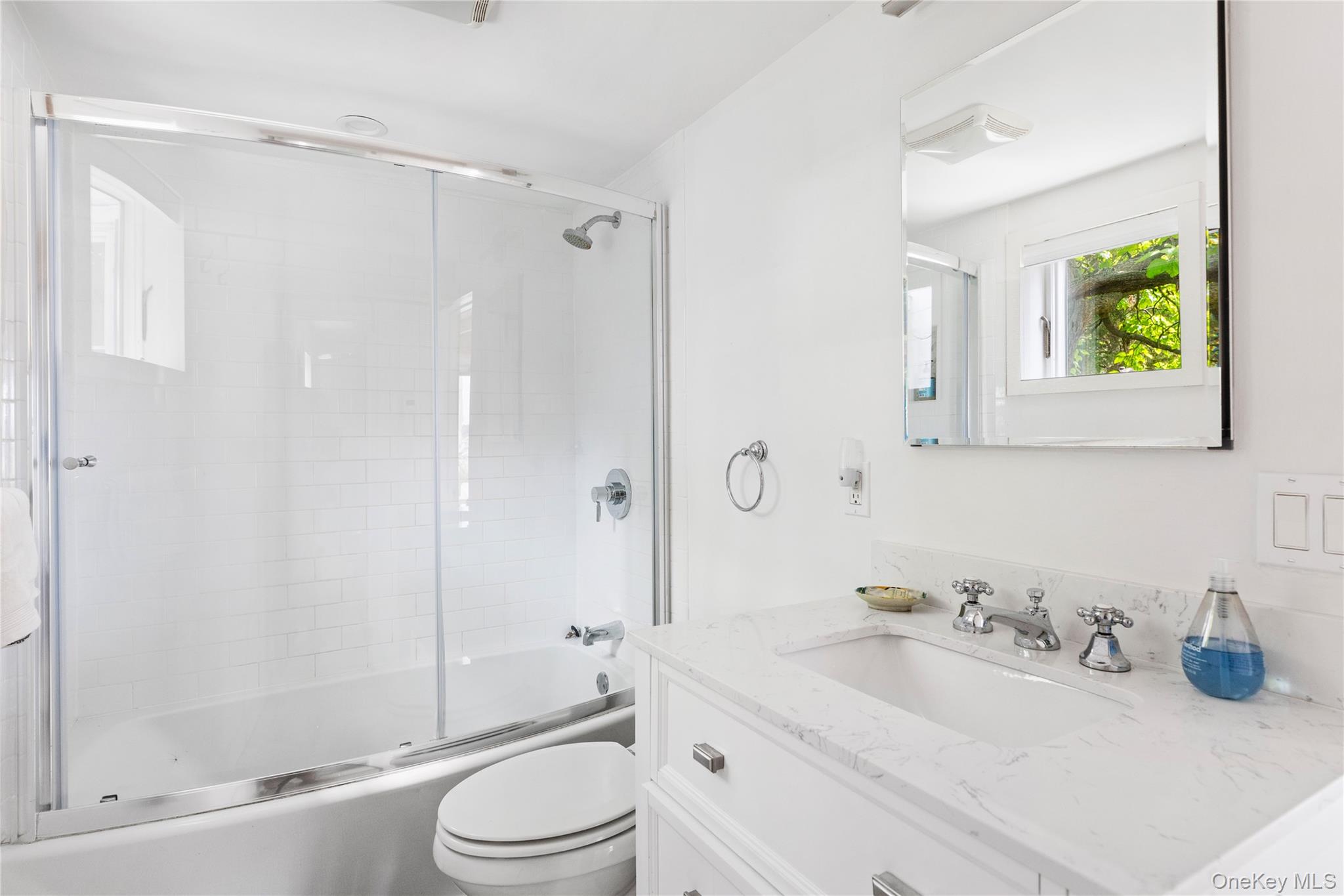 #14 photo, Centre Island, 롱 아일랜드 Centre Island , NY 11771