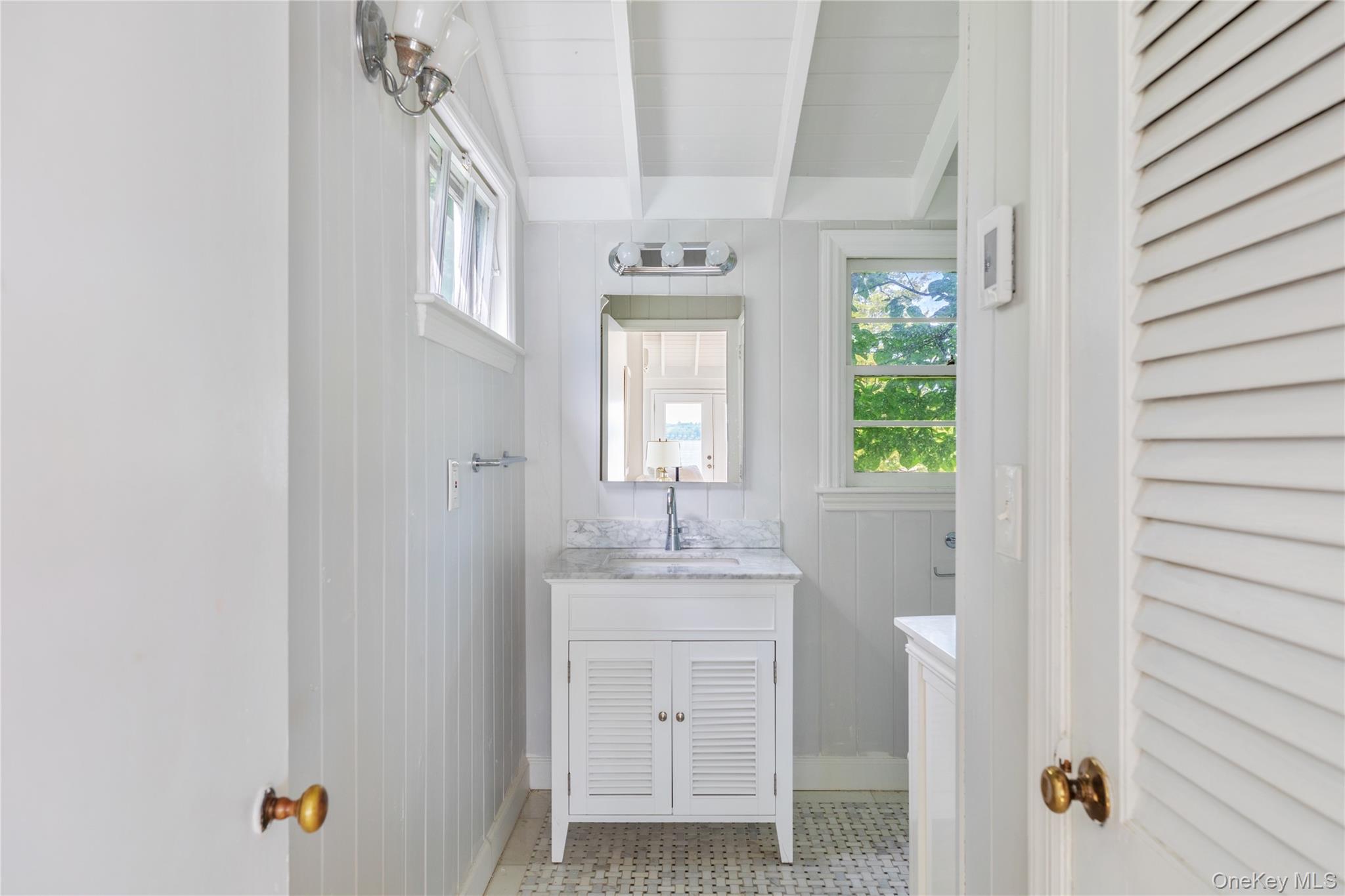 #16 photo, Centre Island, 롱 아일랜드 Centre Island , NY 11771