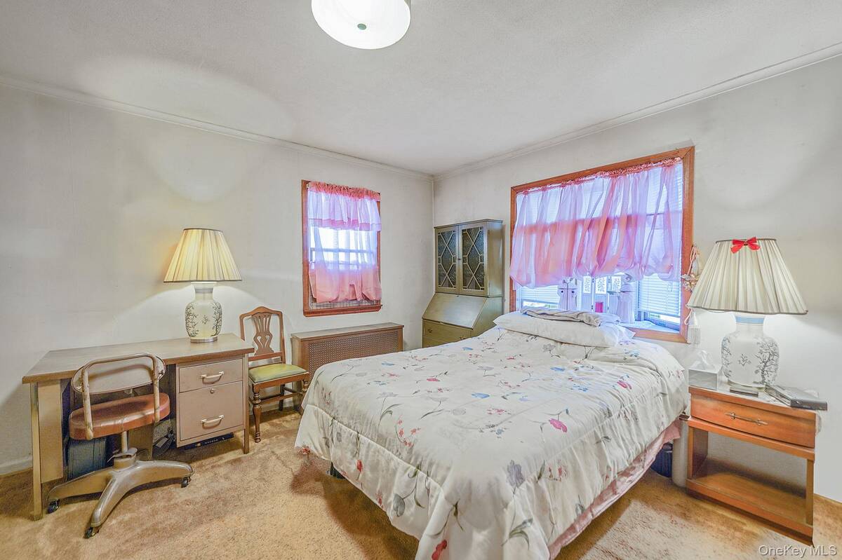 #18 photo, 34 Pine Acres Boulevard, Deer Park , NY 11729