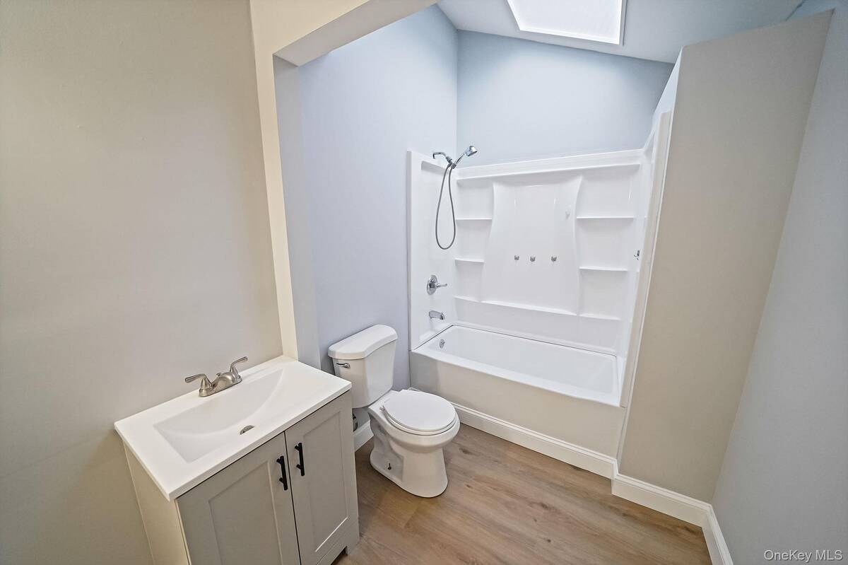 #21 photo, 139 Madison Street, Mastic , NY 11950