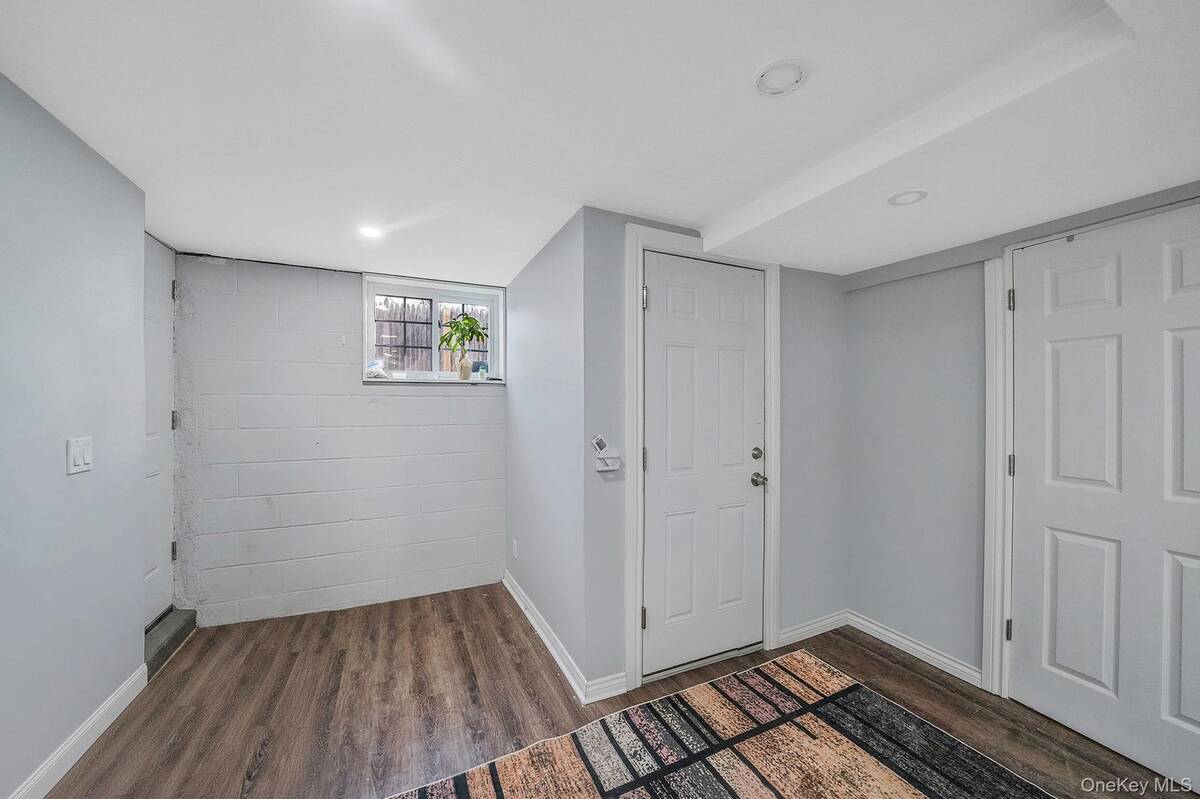 #22 photo, 139 Madison Street, Mastic , NY 11950