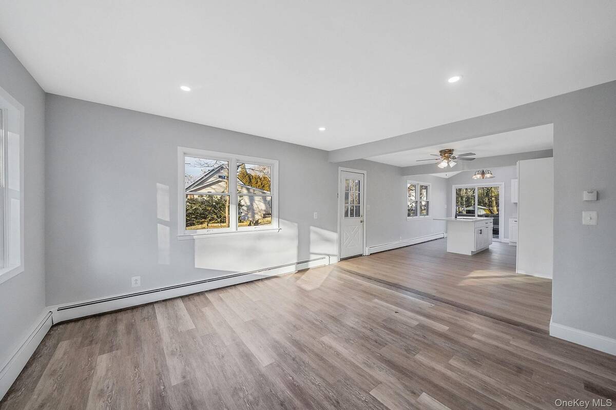 #4 photo, 139 Madison Street, Mastic , NY 11950