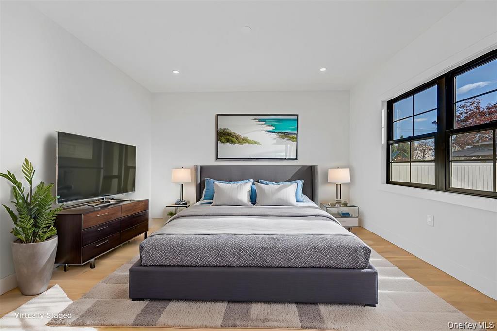 #22 photo, 2386 Marlboro Street, Нассау ‖ East Meadow , NY 11554