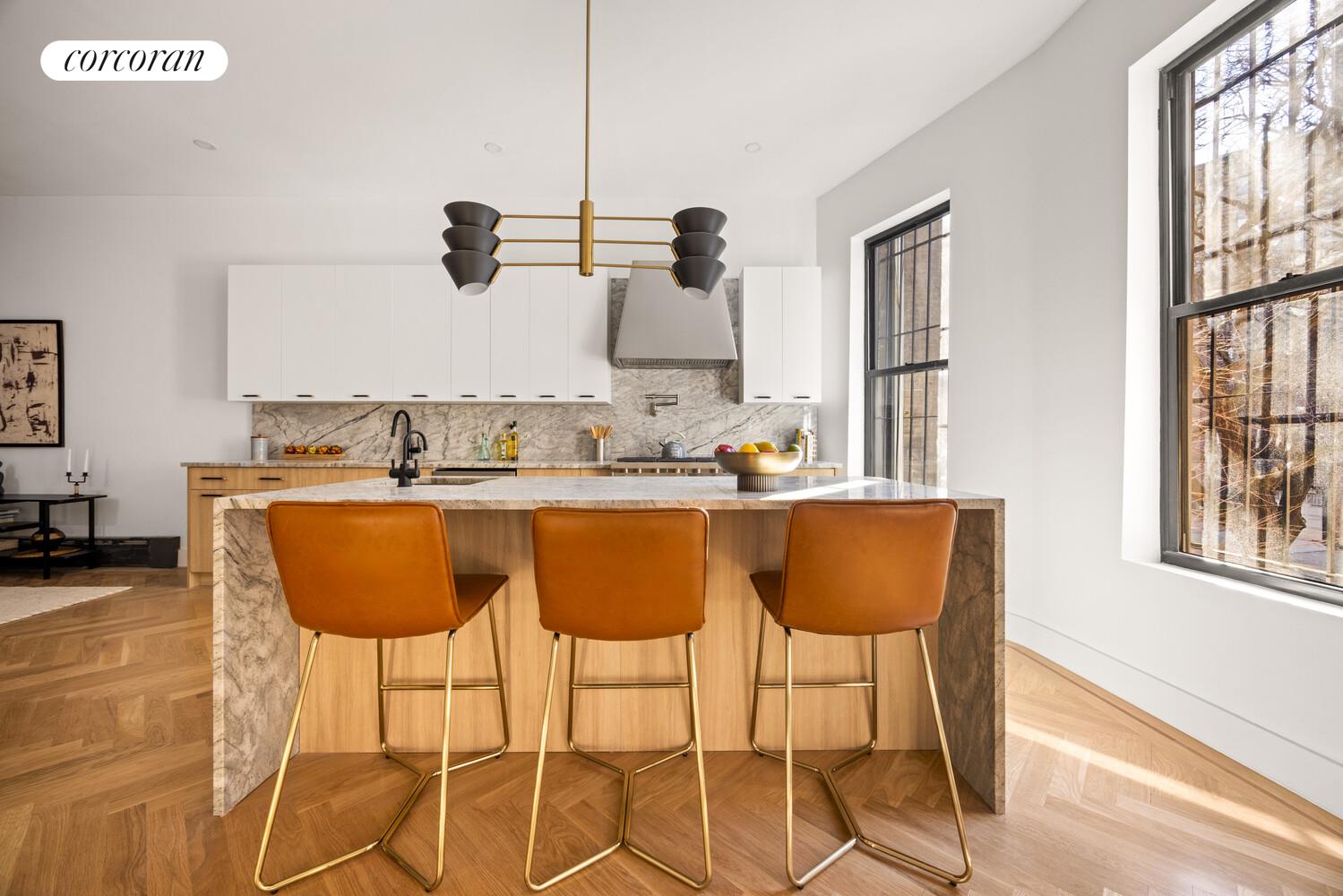 #8 photo, 825 RIVERSIDE Drive, מנהטן Washington Heights , NY 10032