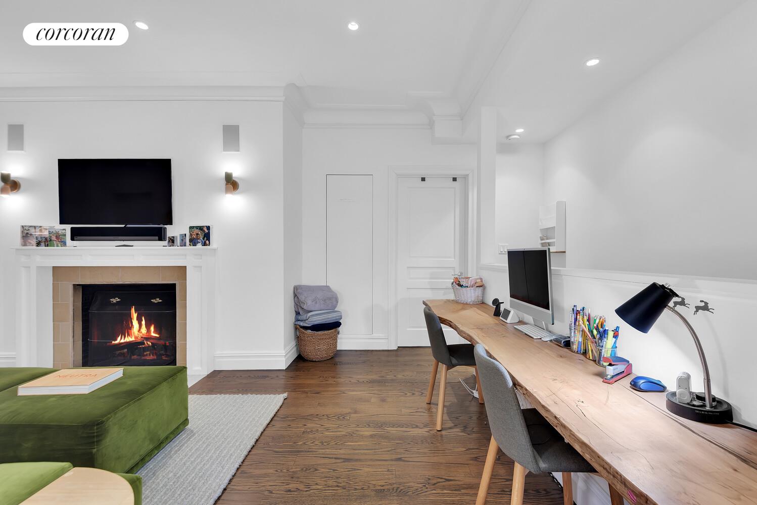 #5 photo, 50 W 67TH Street, מנהטן Lincoln Square , NY 10023