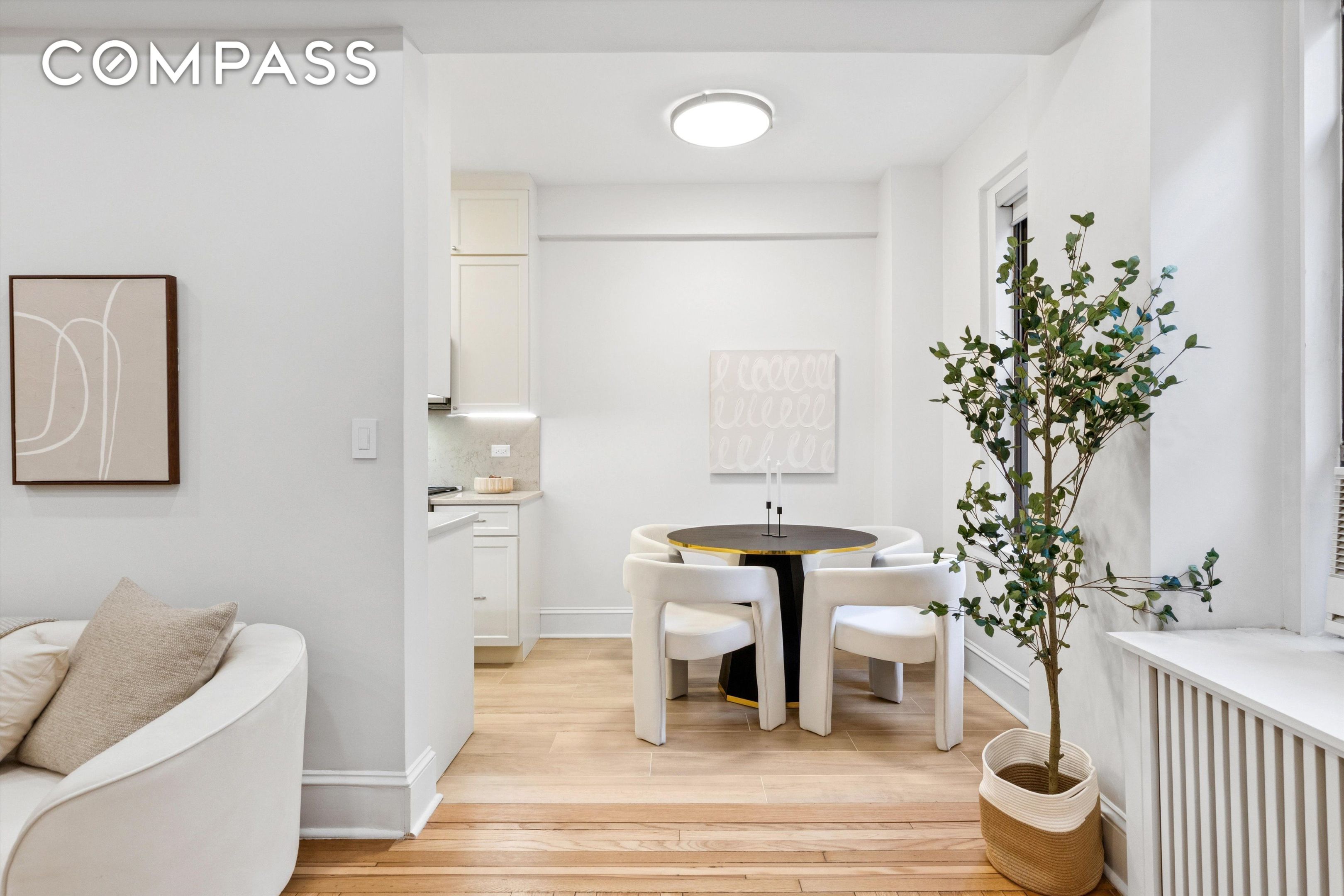 #5 photo, 245 W 74th Street, מנהטן Upper West Side , NY 10023