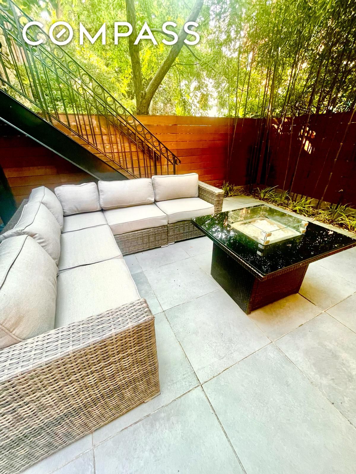 #13 photo, New York City, מנהטן Central Harlem , NY 10030