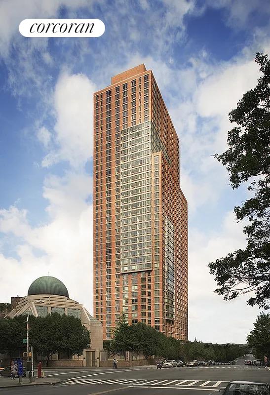 #10 photo, New York City, Yorkville , NY 10128