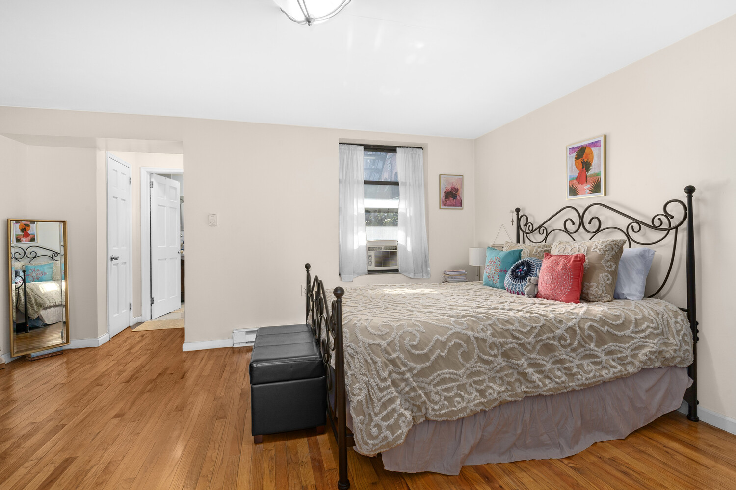 #16 photo, 954 PARK Place, הברונקס Crown Heights , NY 11213