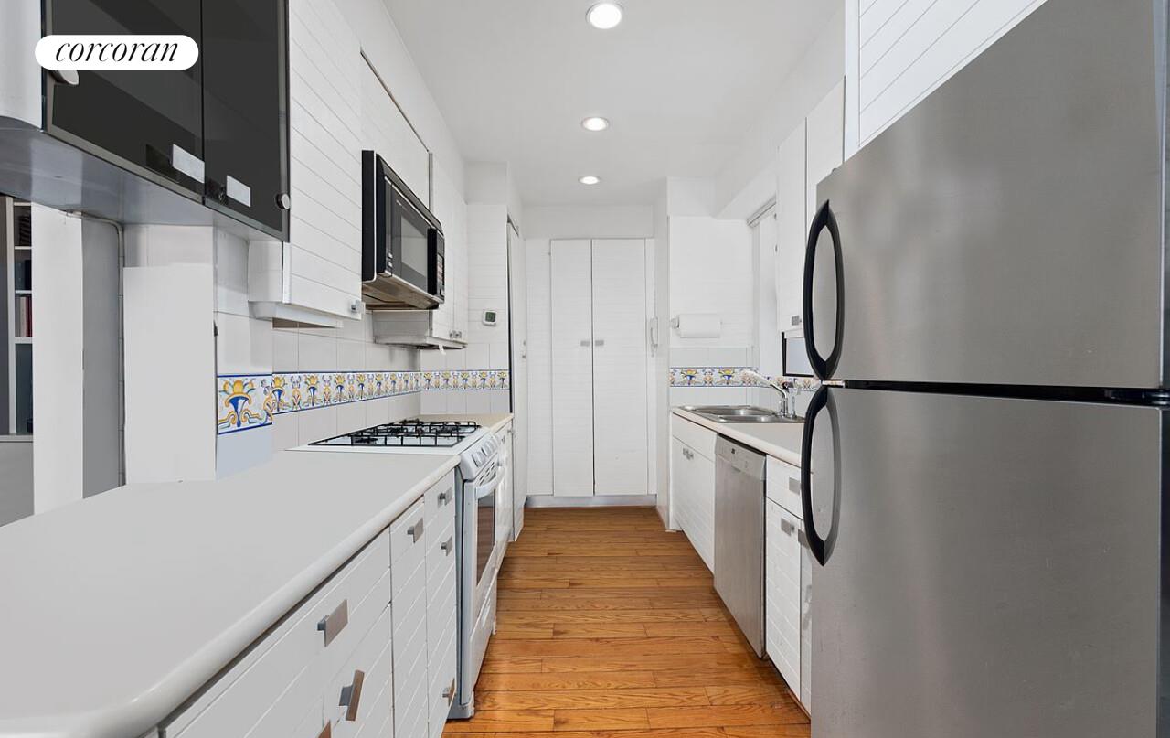 #4 photo, 58 W 58TH Street, מנהטן Central Park South , NY 10019