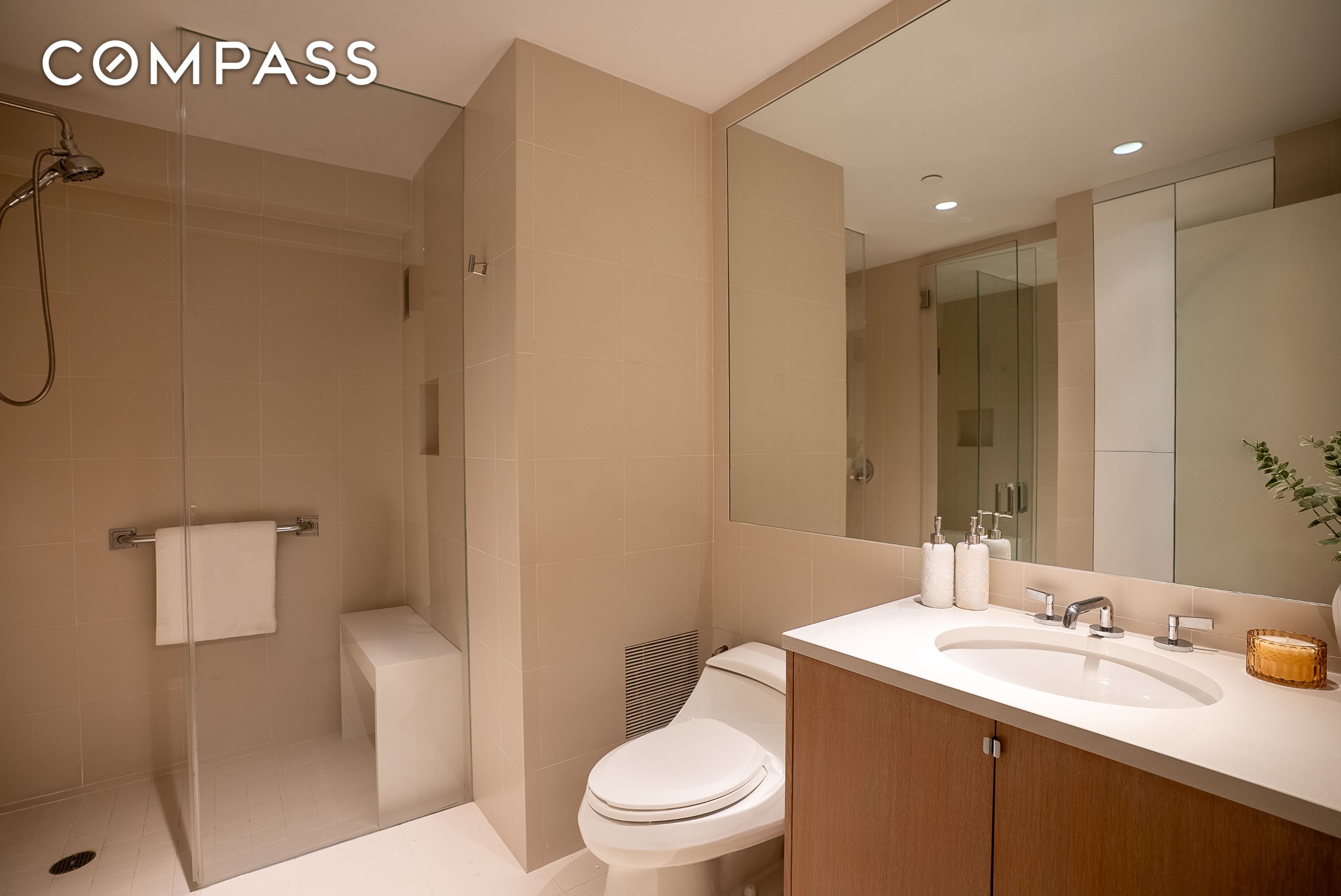 #11 photo, New York City, מנהטן Central Park South , NY 10019