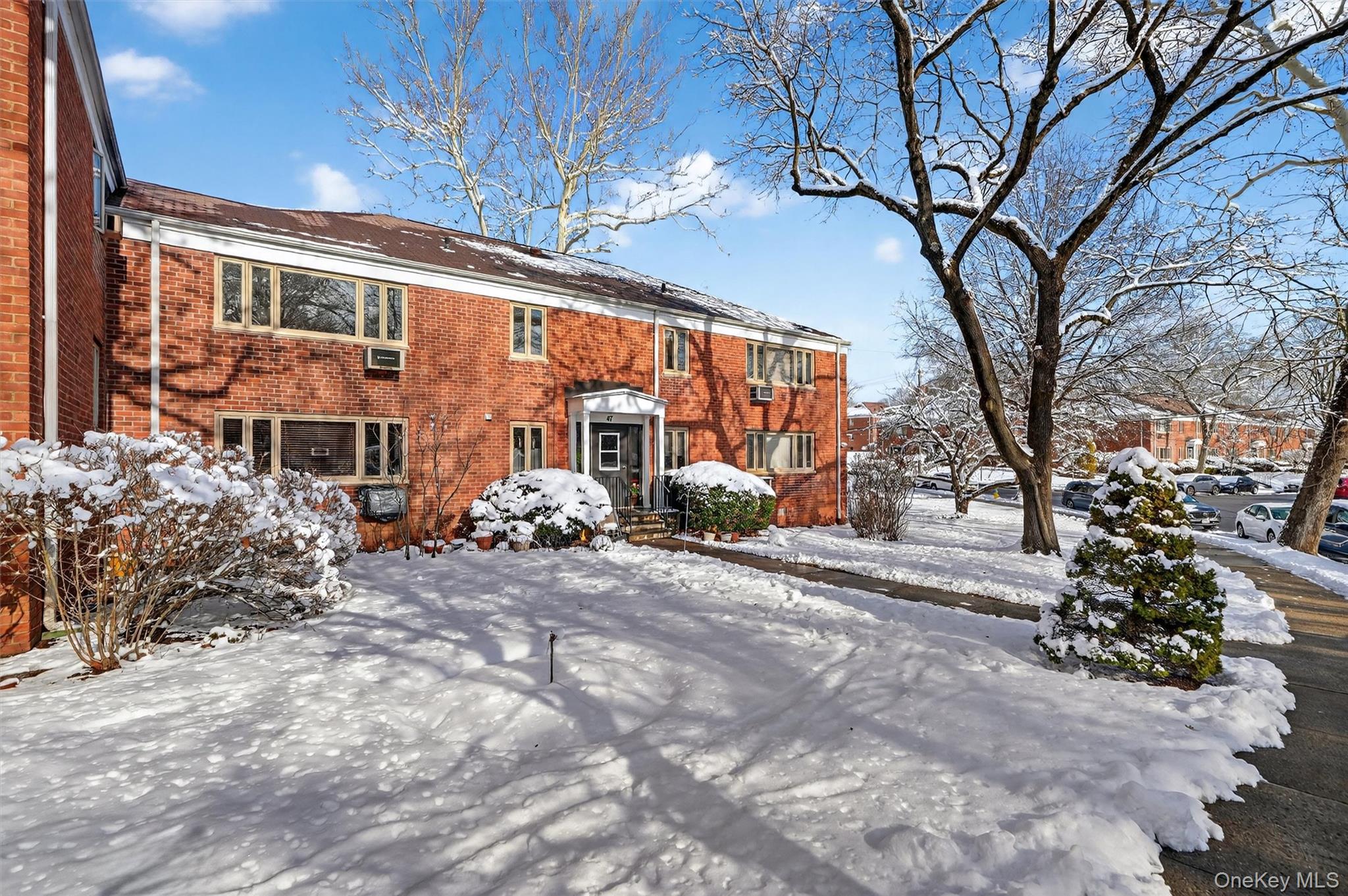 #3 photo, 47 Lawrence Drive, White Plains , NY 10603