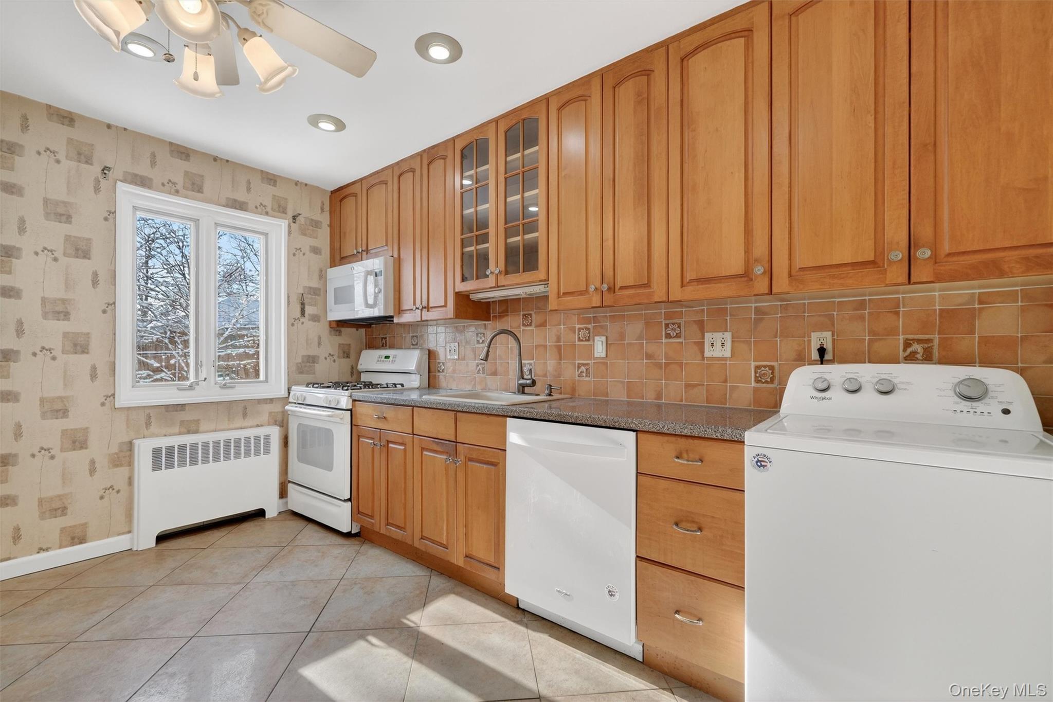 #6 photo, 47 Lawrence Drive, White Plains , NY 10603