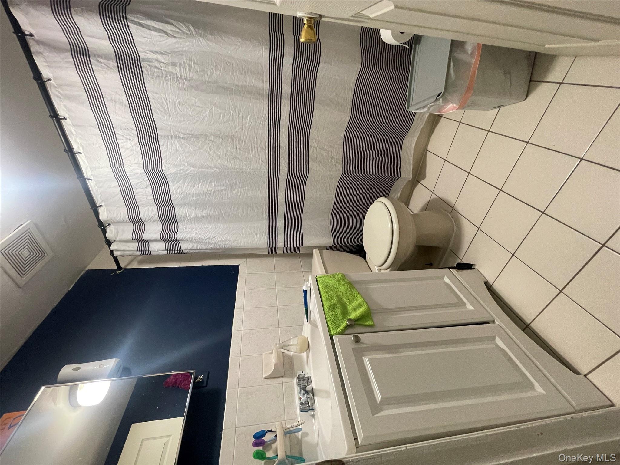 #13 photo, 2730 Kingsbridge Terrace, הברונקס Bronx , NY 10463