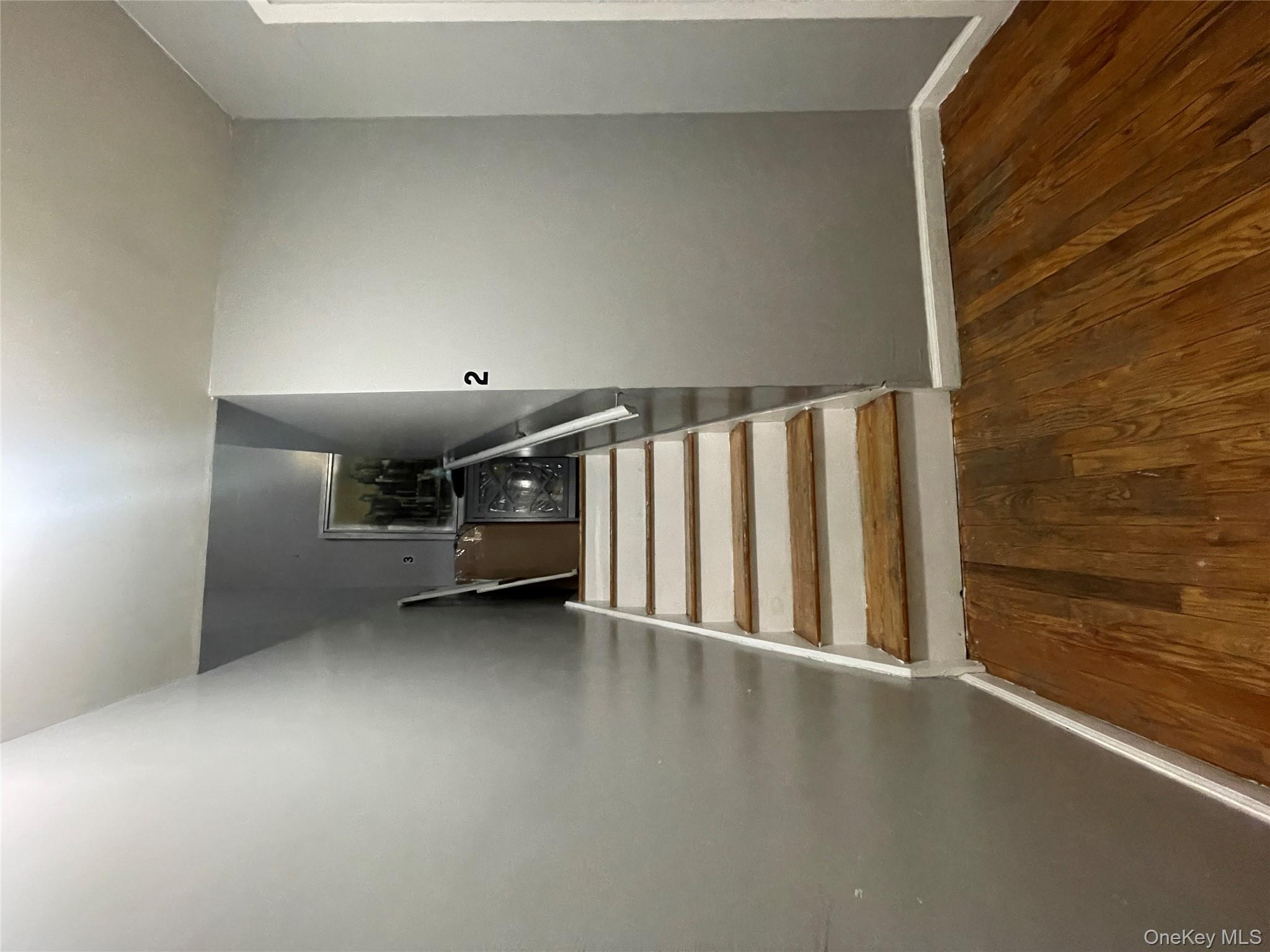 #19 photo, 2730 Kingsbridge Terrace, הברונקס Bronx , NY 10463