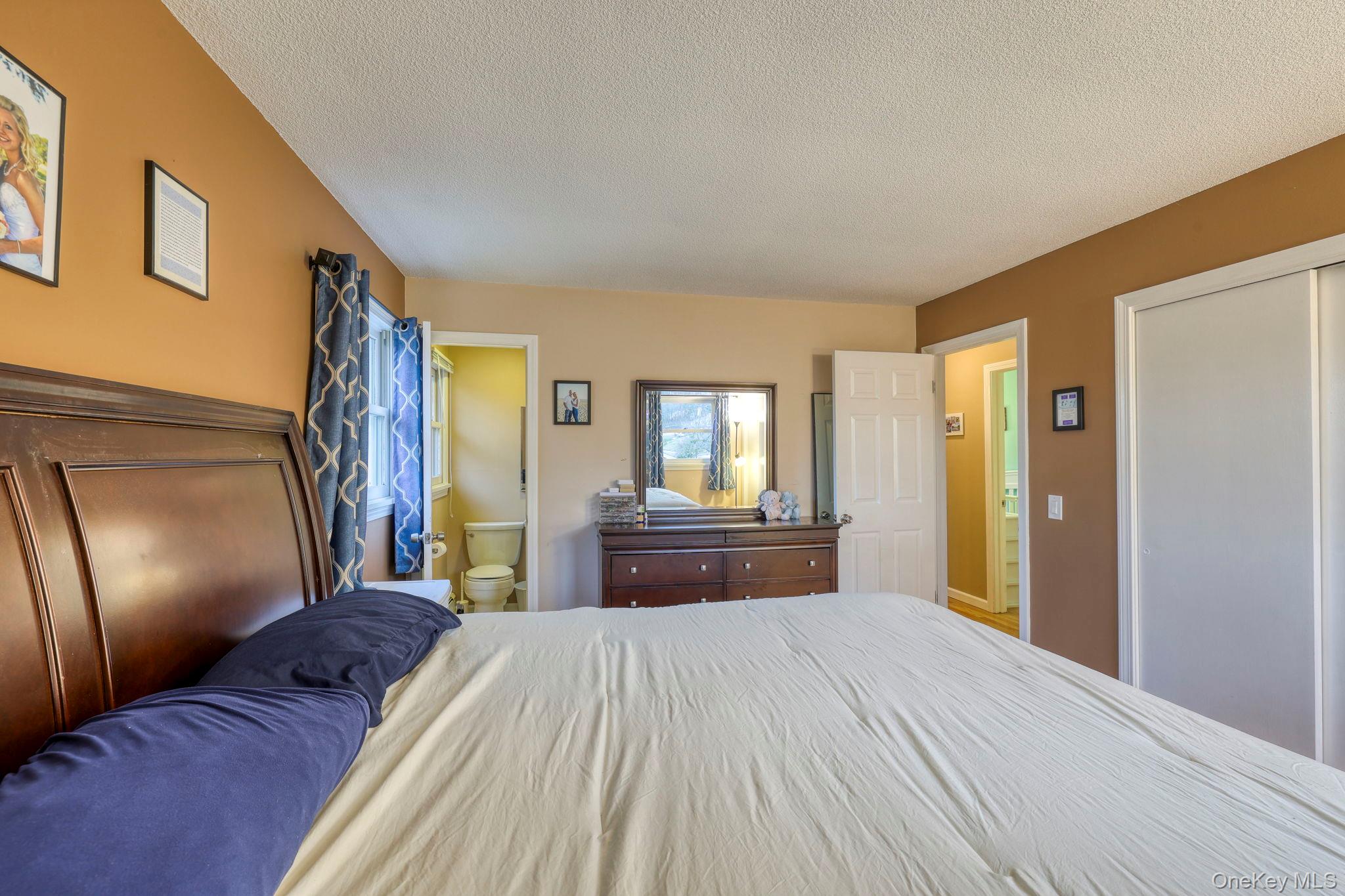 #13 photo, 19 Eastwood Rd, Danbury , NY 06811