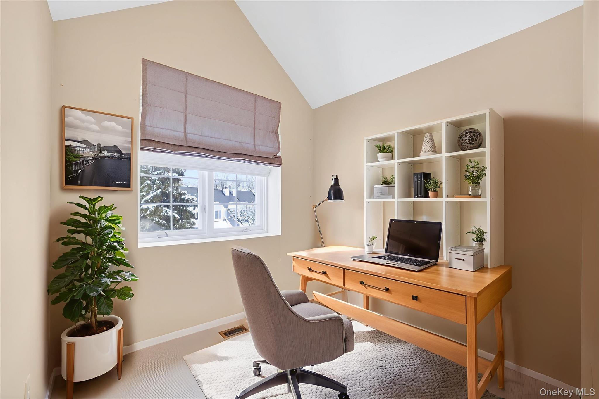 #17 photo, 23 Berrybush Lane, Hastings-on-Hudson , NY 10706