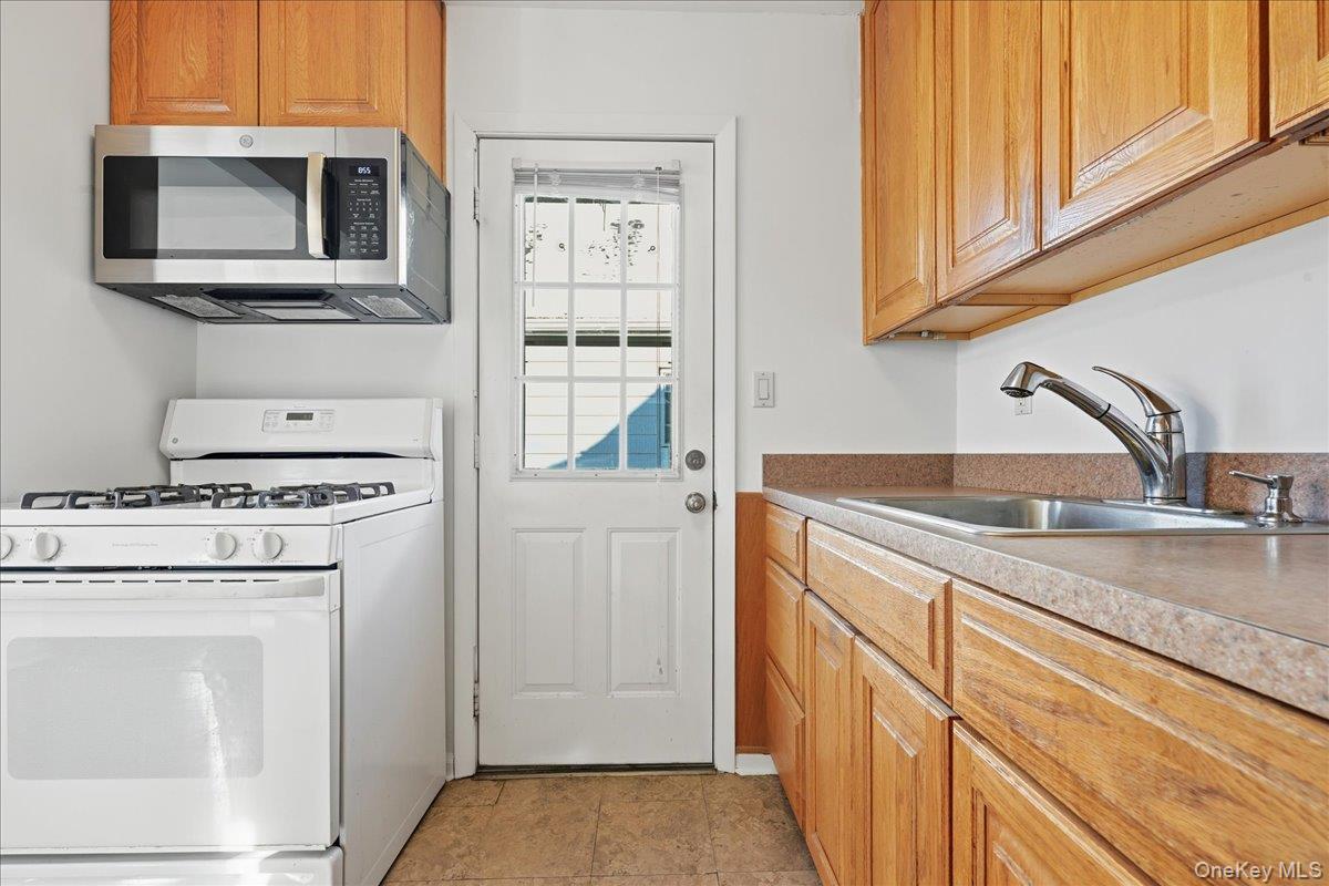 #18 photo, 537 8th Avenue, מחוז נסאו New Hyde Park , NY 11040