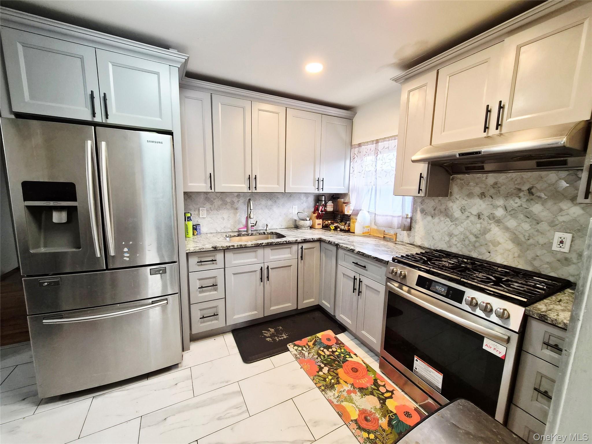 #5 photo, 225 E Mineola Avenue, Нассау ‖ Valley Stream , NY 11580