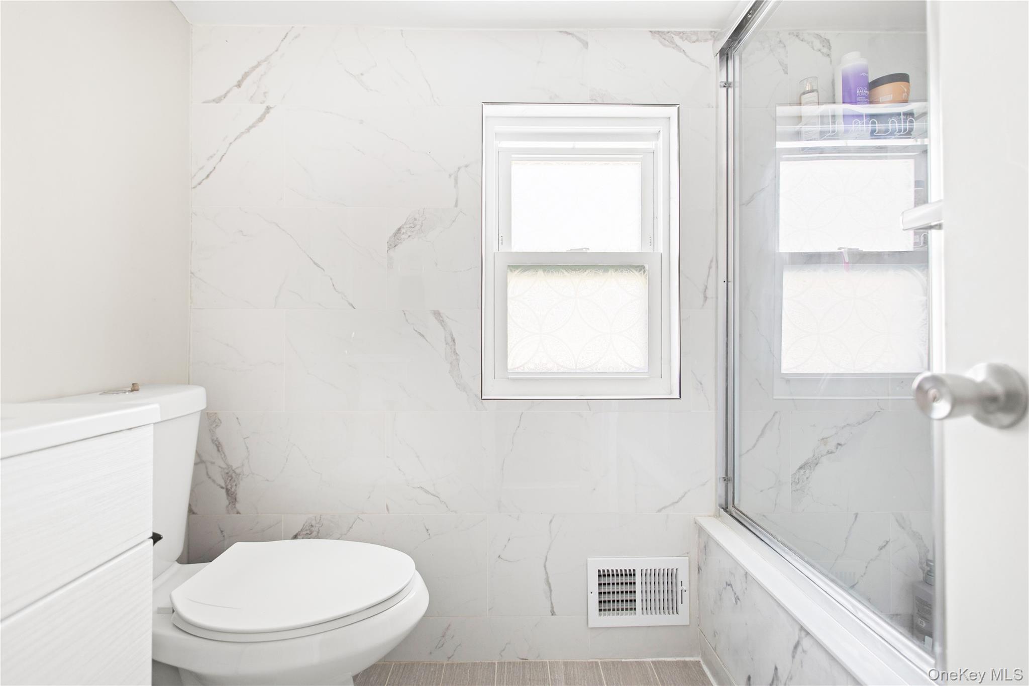 #13 photo, 21 Innis Avenue, Ronkonkoma , NY 11779