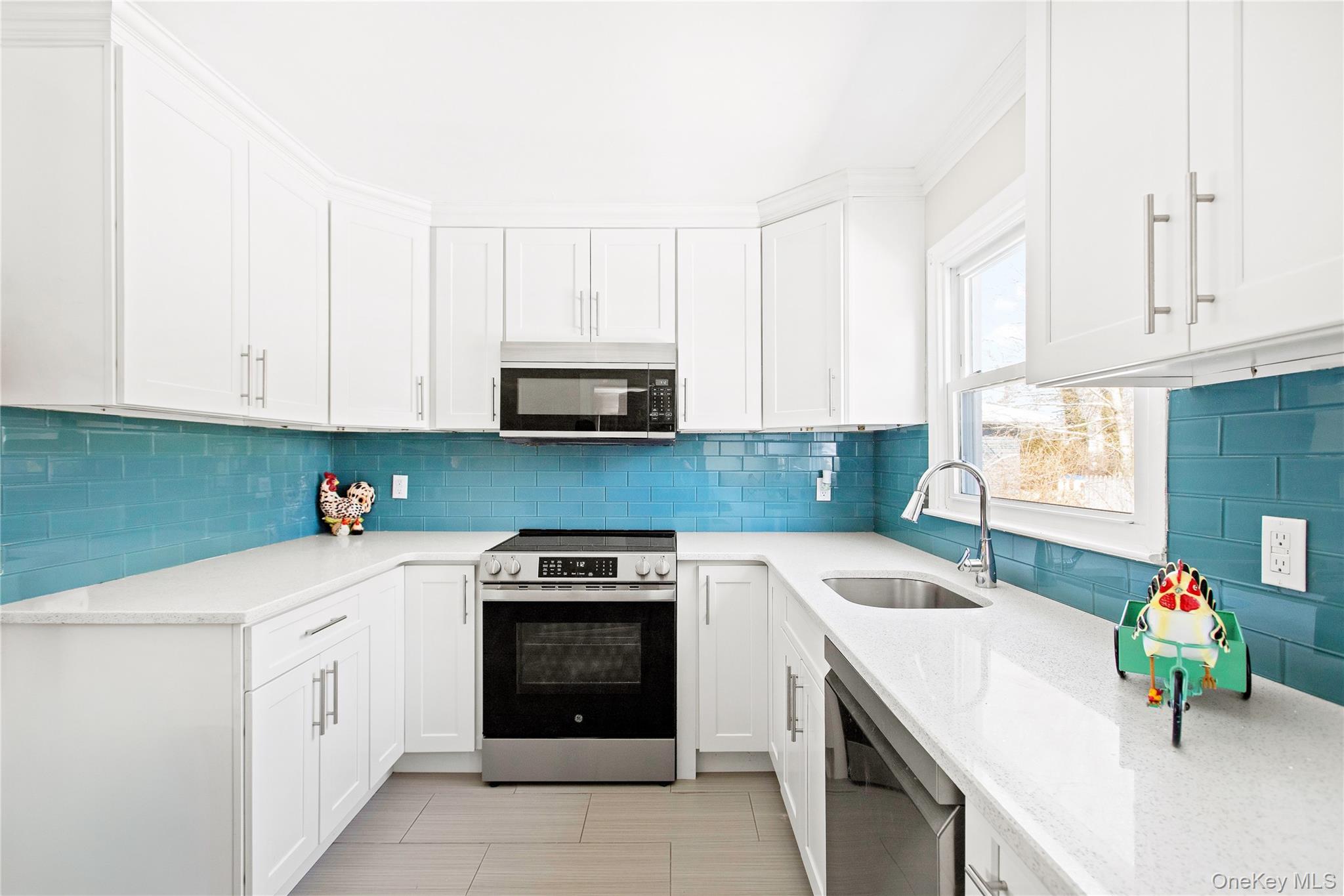 #4 photo, 21 Innis Avenue, Ronkonkoma , NY 11779