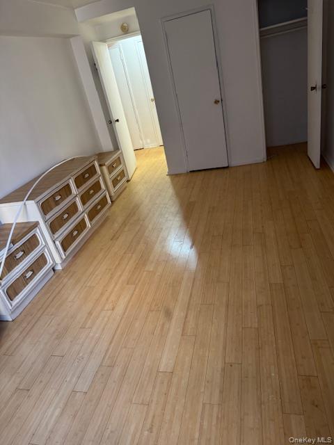 #7 photo, 83-30 Vietor Avenue, Куинс ‖ Elmhurst , NY 11373