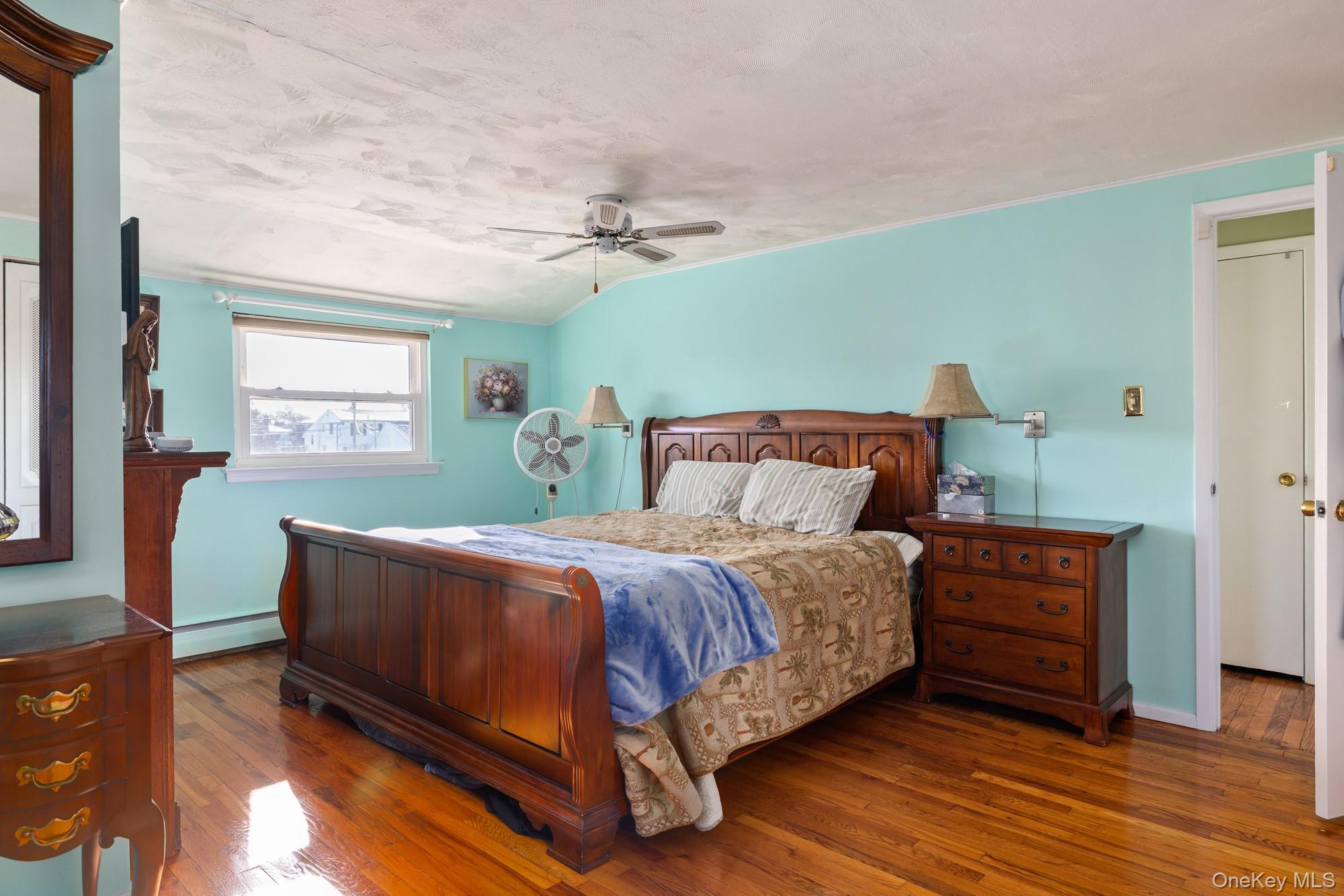 #17 photo, 3806 Tiana Street, מחוז נסאו Seaford , NY 11783