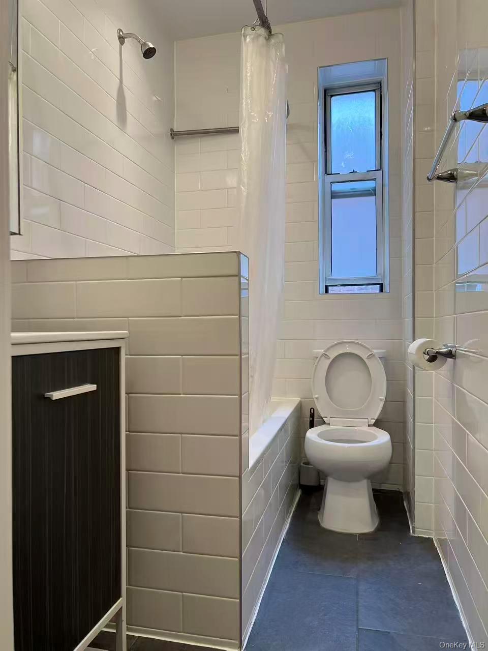 #6 photo, 42-22 Ketcham Street, कुईंस Elmhurst , NY 11373