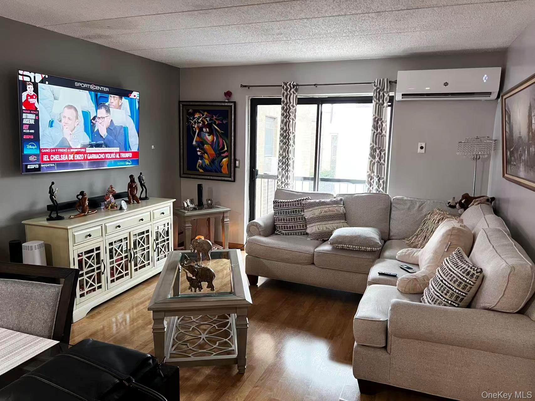 #3 photo, 75-22 Parsons Boulevard, Fresh Meadows , NY 11366