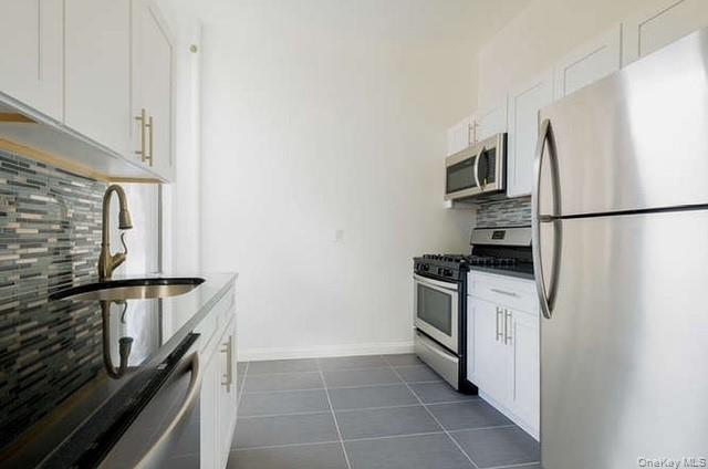 #9 photo, 115-25 Metropolitan Avenue, Kew Gardens , NY 11418