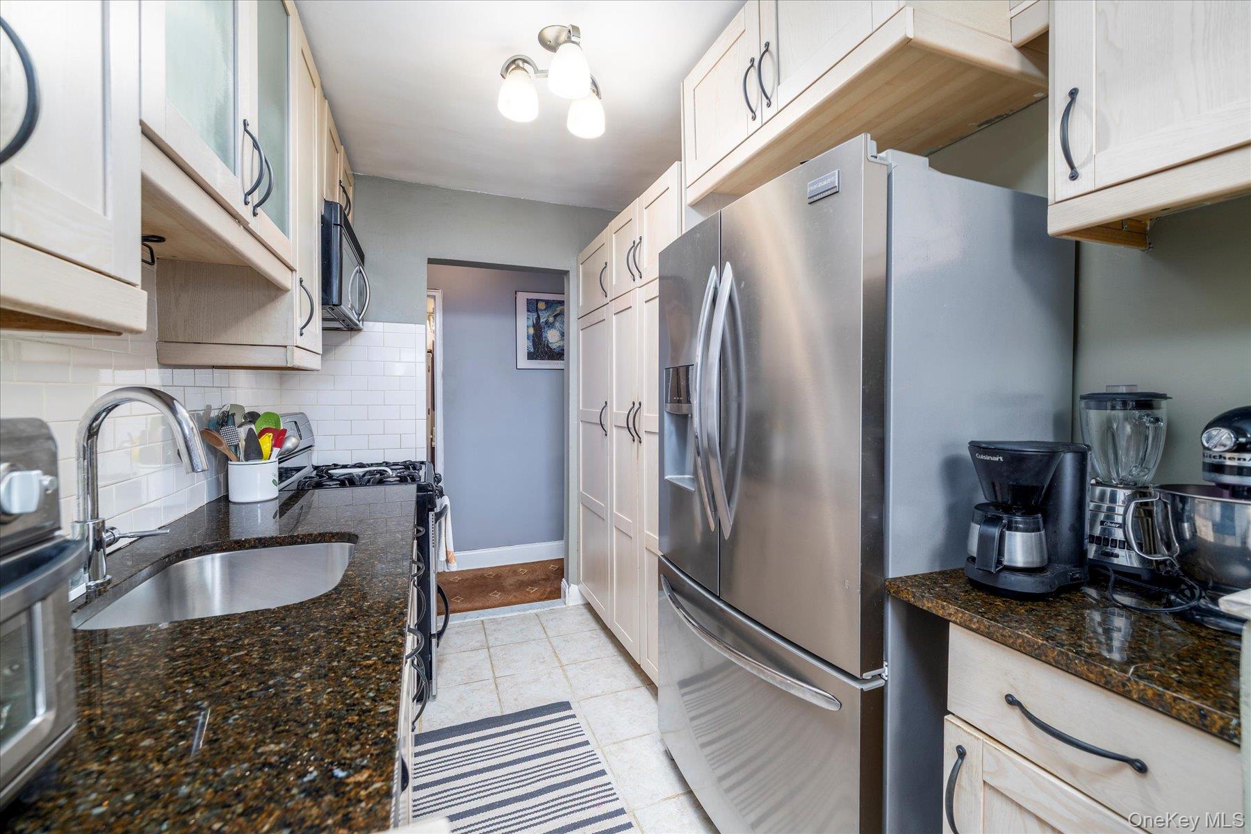 #7 photo, 15115 84 Street, Howard Beach , NY 11414